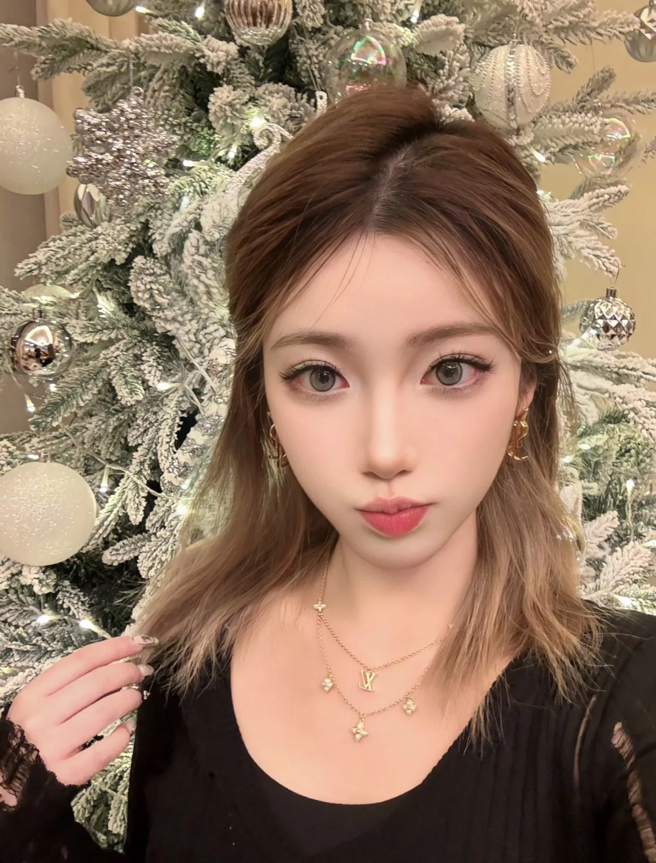 루이비통 플로라그램 이어링과 목걸이 세트 상세 이미지 30