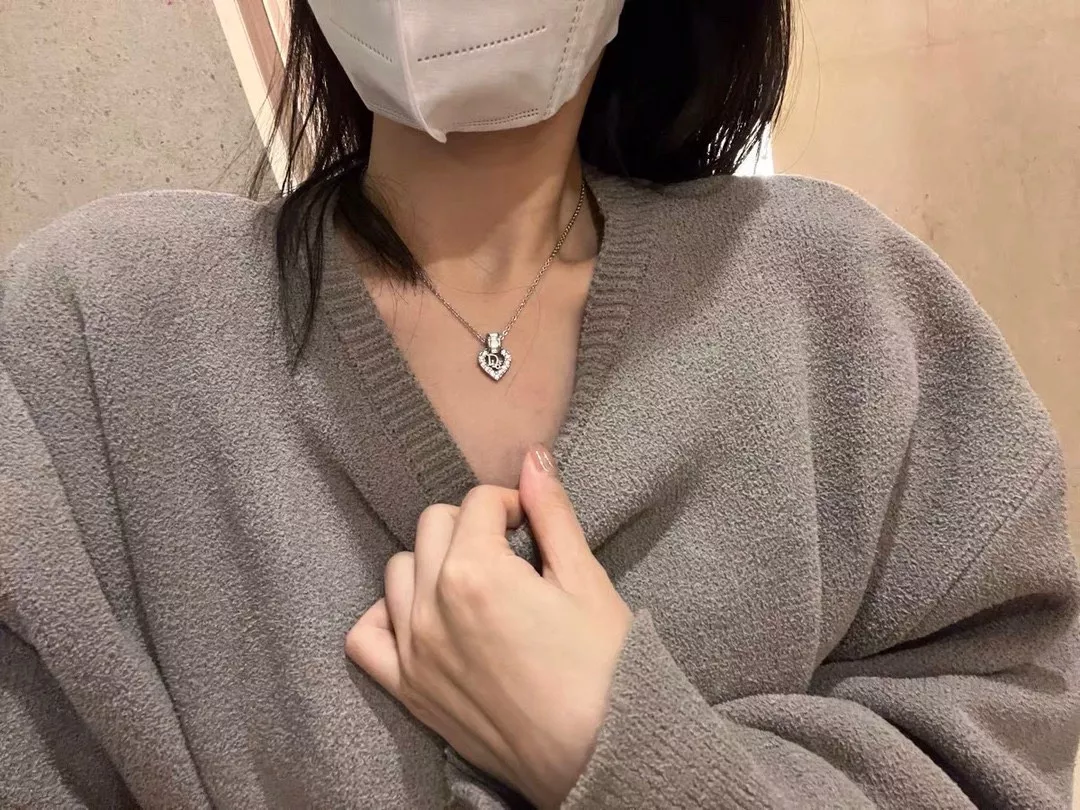 디올 빈티지 하트 로고 목걸이 상세 이미지 14