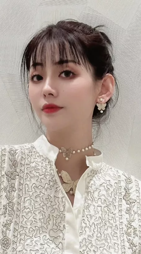디올 버터플라이 모티브 진주 장식 귀걸이 상세 이미지 19