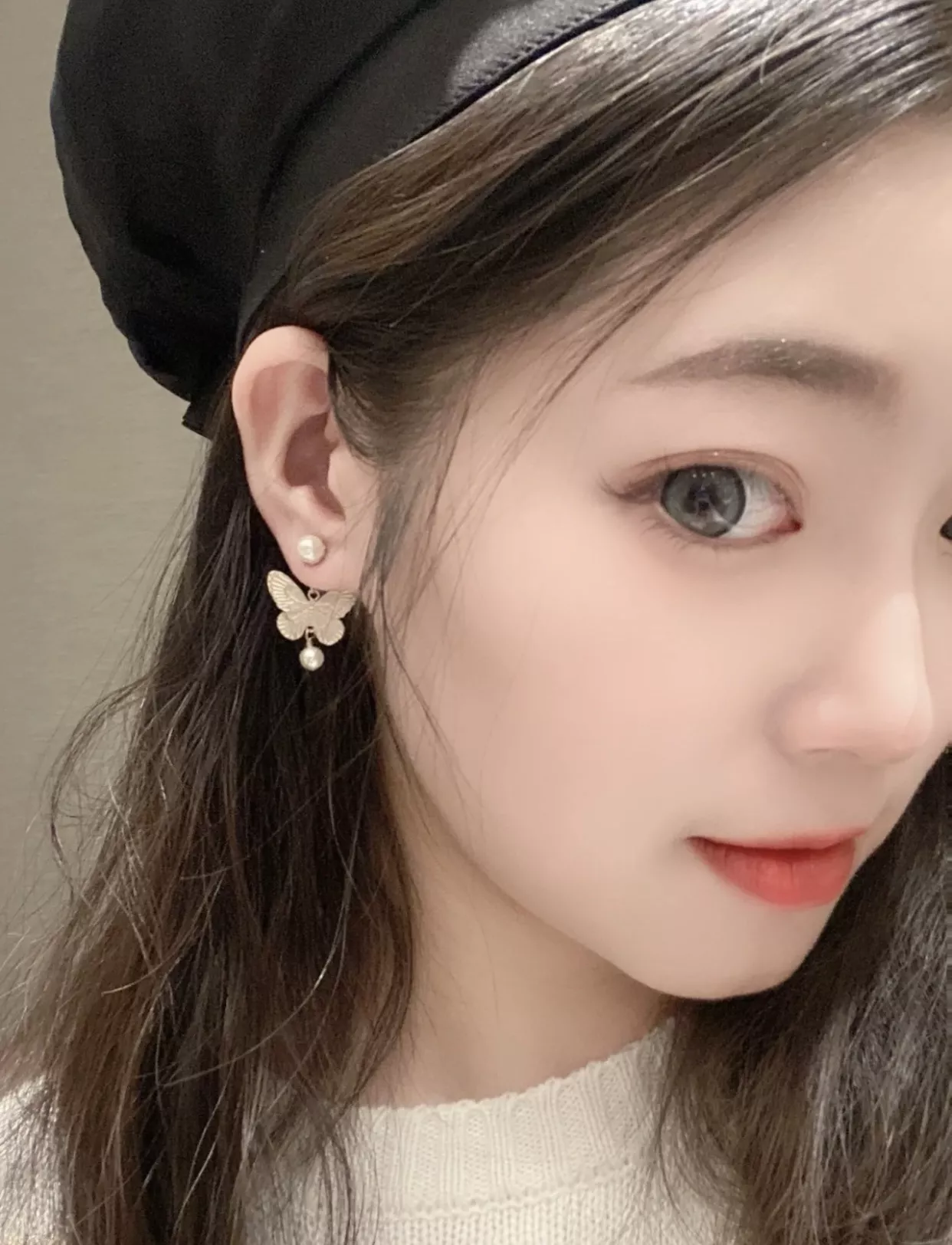 디올 버터플라이 모티브 진주 장식 귀걸이 상세 이미지 29