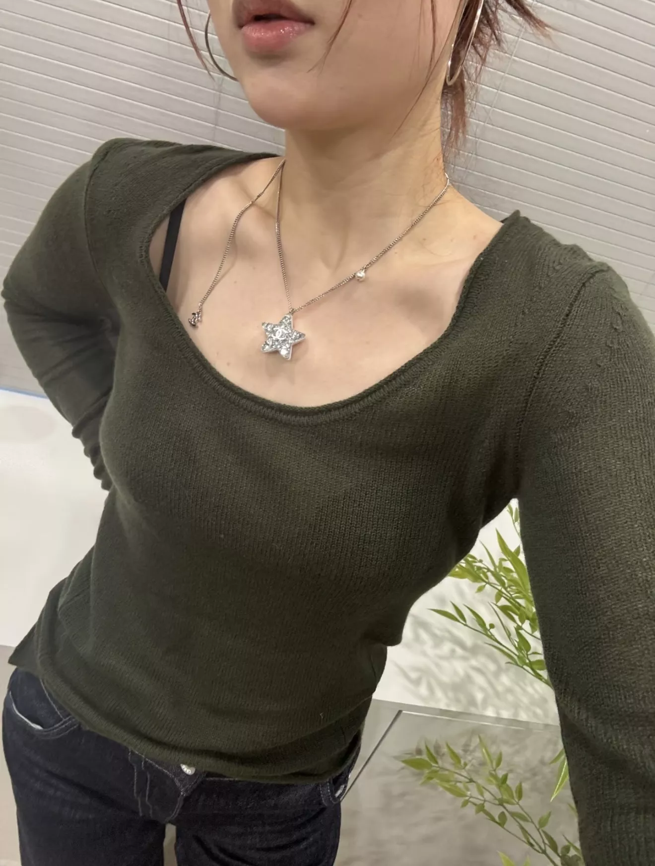 샤넬 스타 장식 아크릴 목걸이 상세 이미지 15