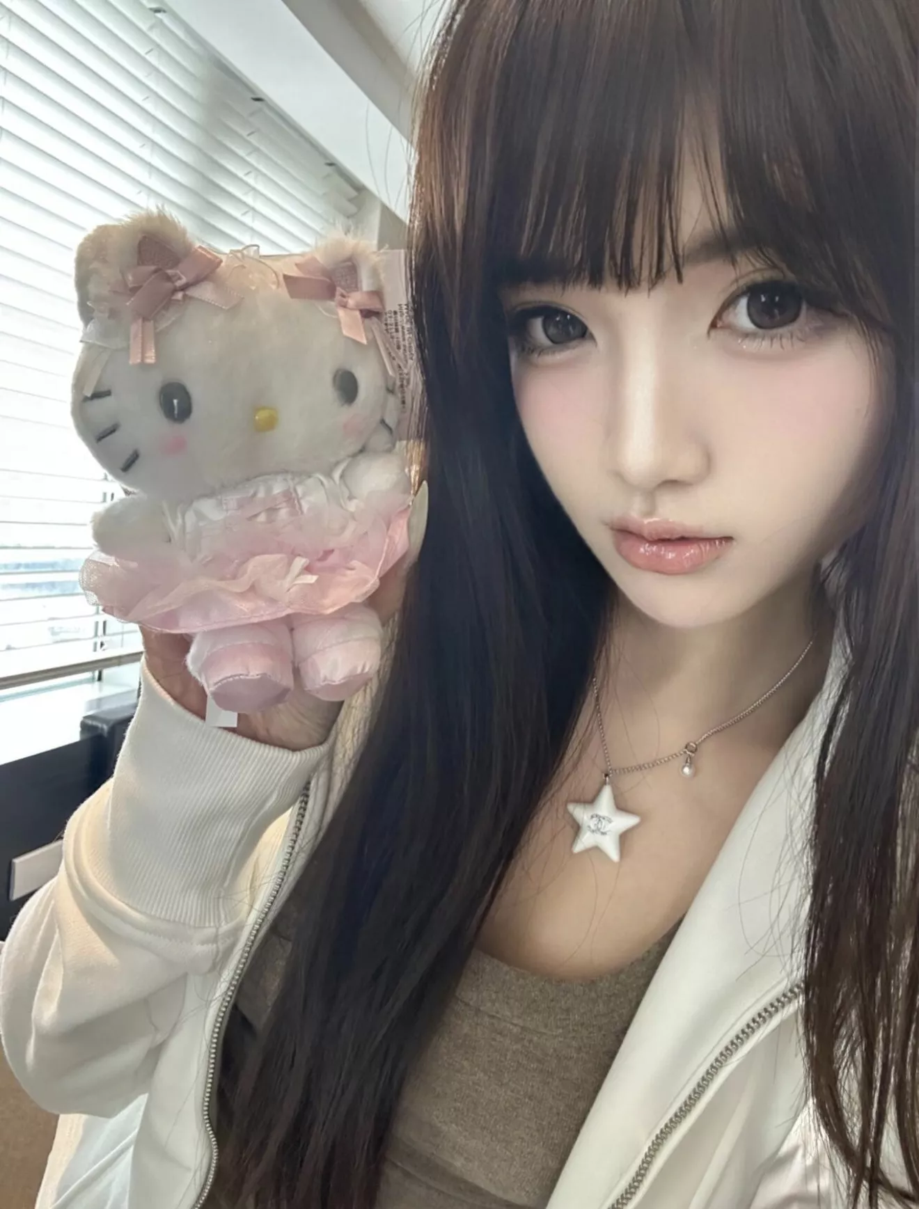 샤넬 스타 장식 아크릴 목걸이 상세 이미지 40
