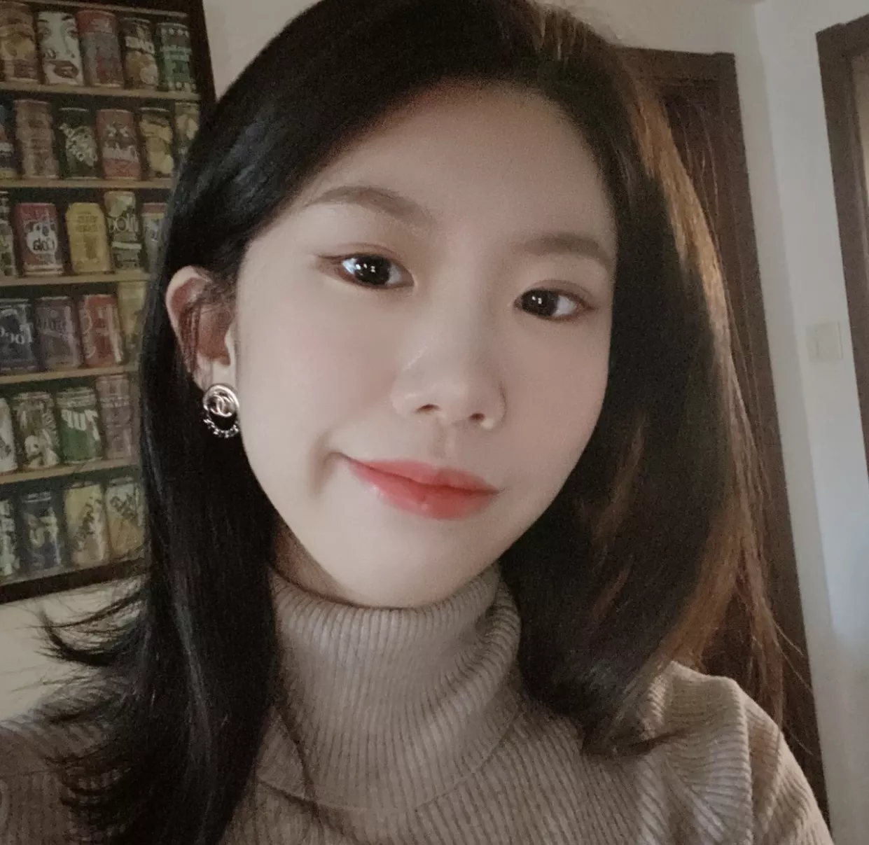 샤넬 체인 디테일 원형 귀걸이 상세 이미지 22