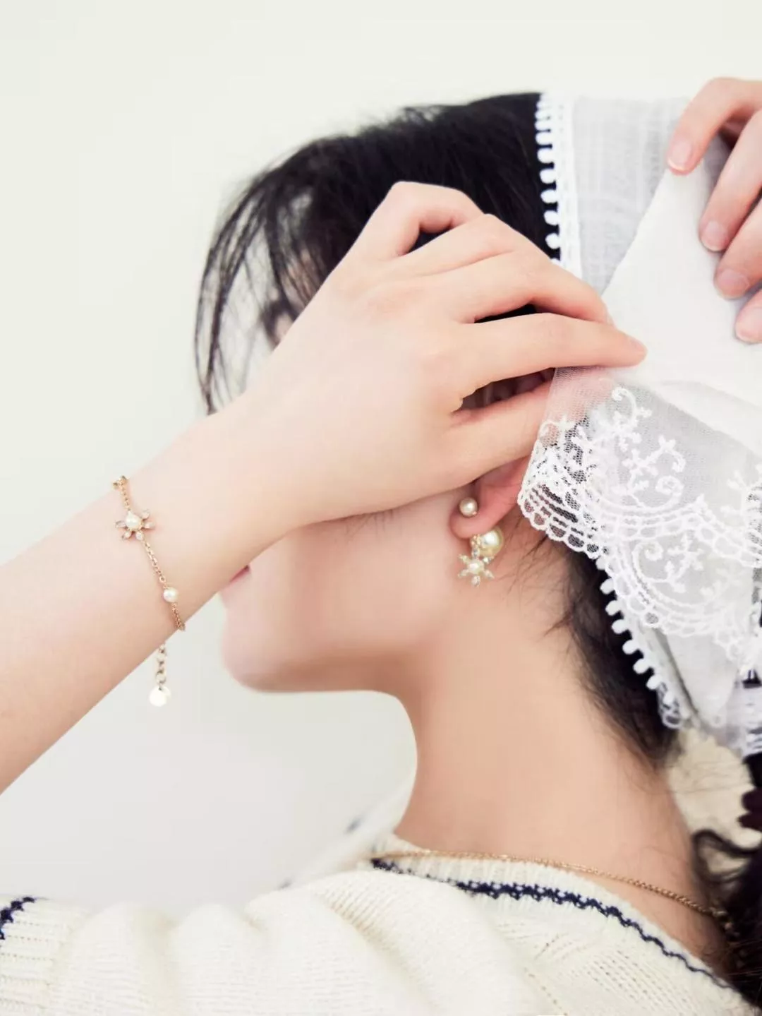 디올 진주 태양화 장식 브레이슬릿 상세 이미지 20
