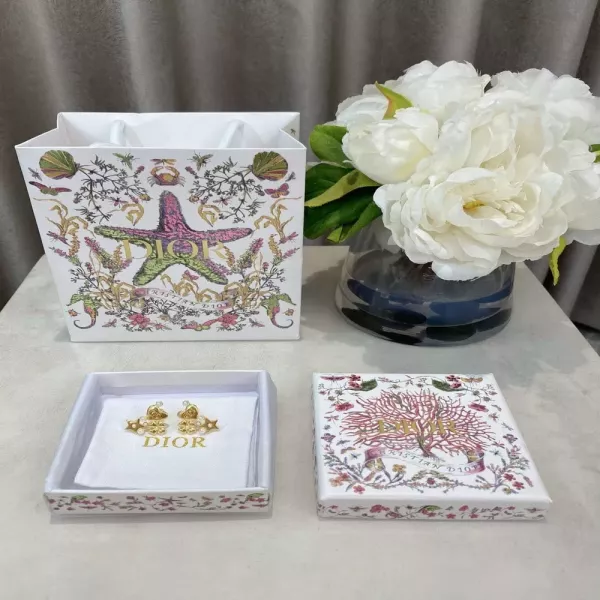 디올 진주 장식 스타·클로버·하트 CD 이어링