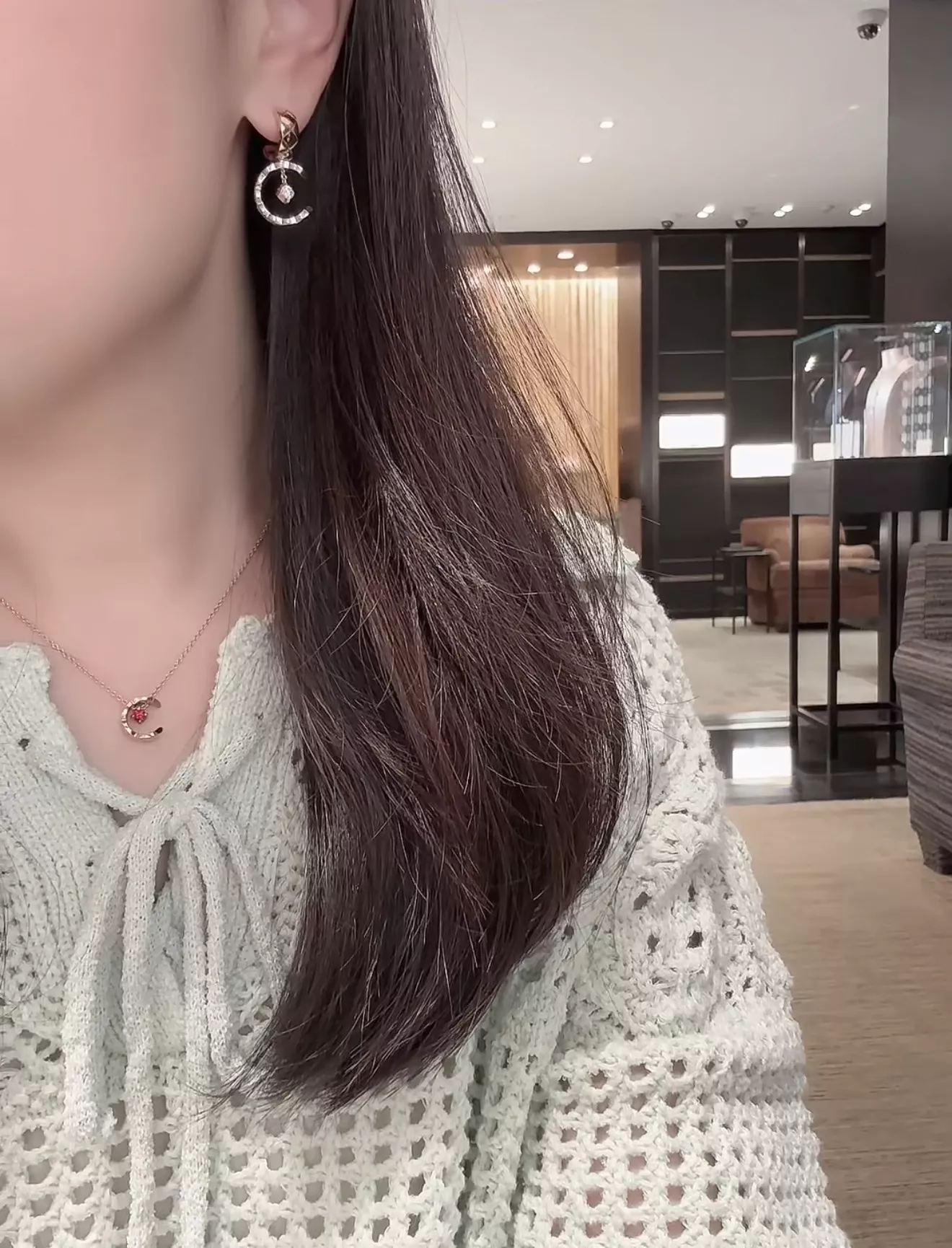 샤넬 코코 크러쉬 워터문 드롭 이어링 상세 이미지 13