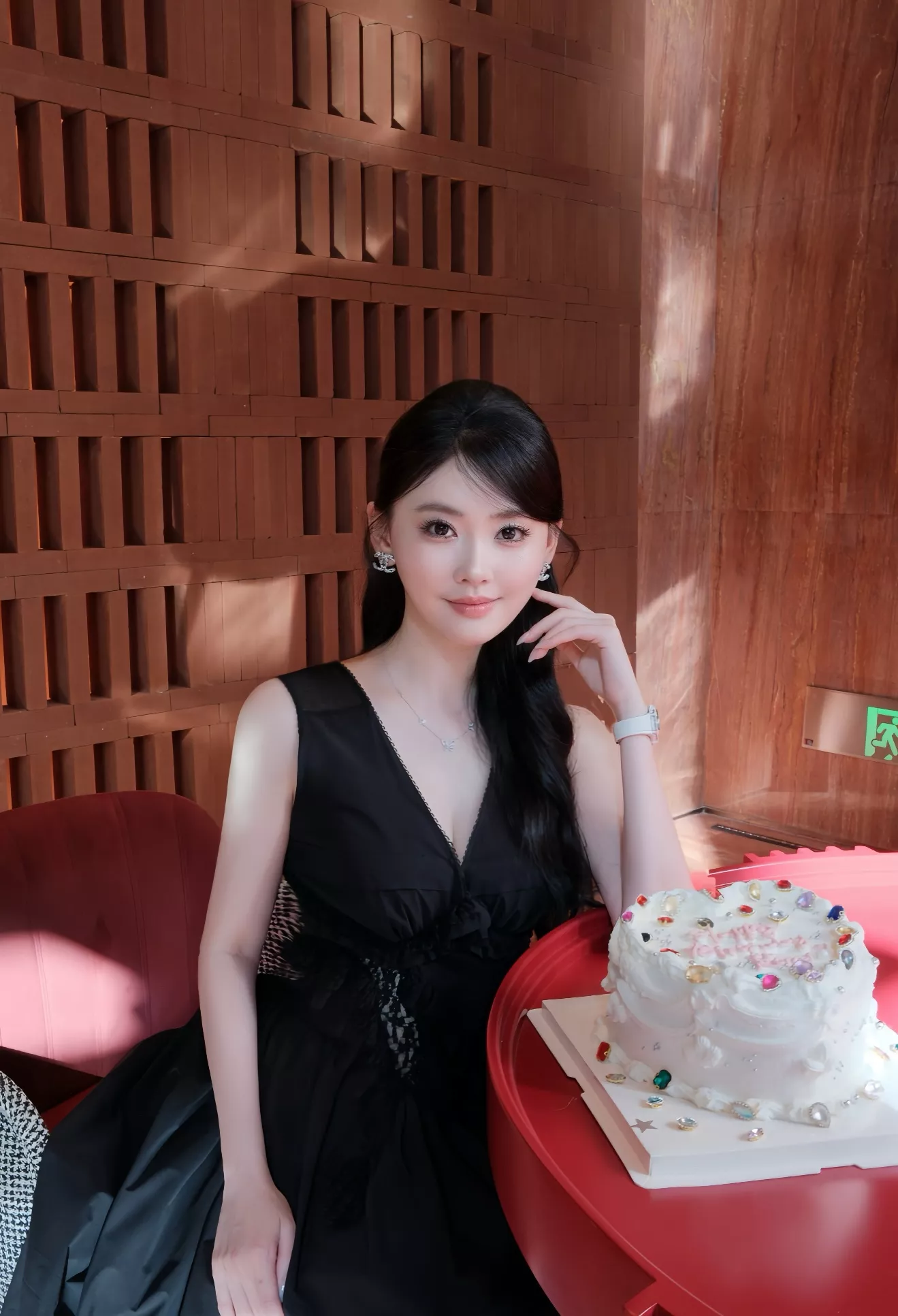 샤넬 더블 C 로고 이어링 상세 이미지 12