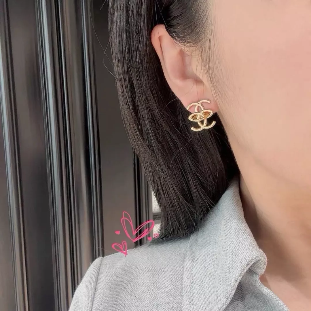 샤넬 겹쳐진 더블 C 이어링 상세 이미지 10