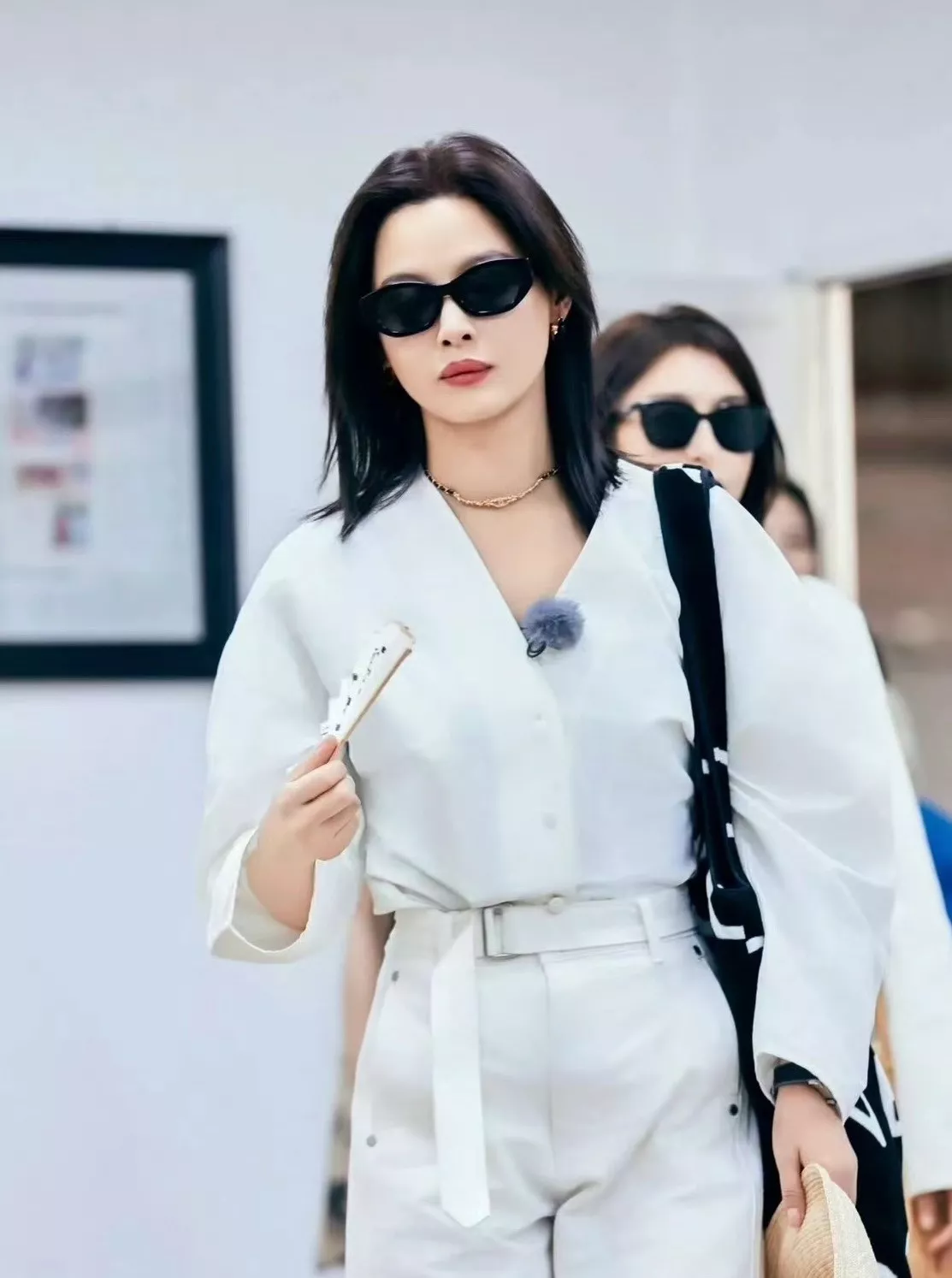 샤넬 가죽 스트랩 플라워 초커 상세 이미지 26