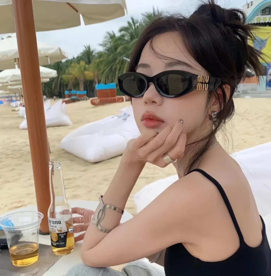 샤넬 오픈형 메탈 팔찌 상세 이미지 9