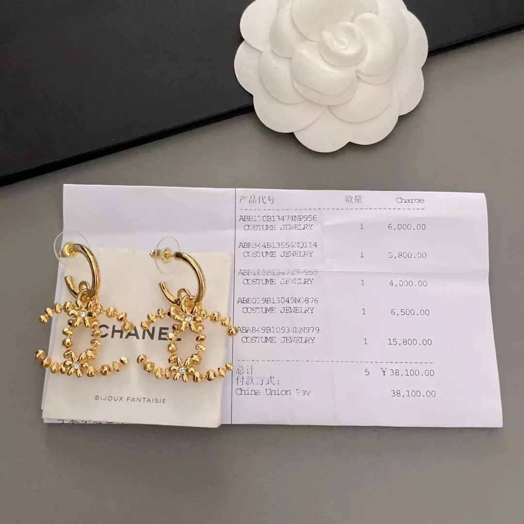 샤넬 빈티지 무드 플라워 이어링 상세 이미지 2
