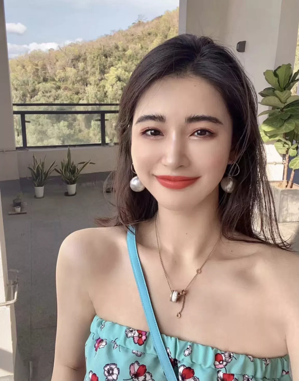 불가리 세라믹 포인트 장식 목걸이 상세 이미지 11