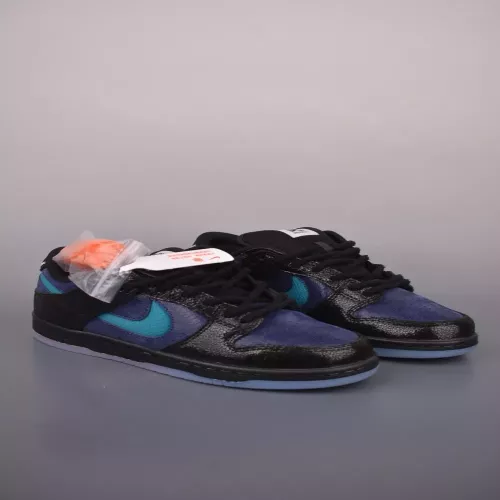 나이키 SB 덩크 로우 버터플라이 타투 로우탑