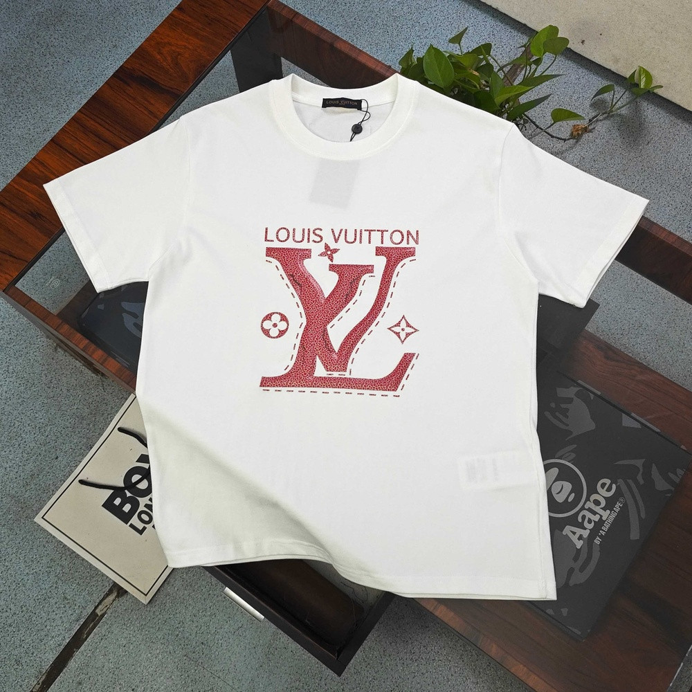 루이비통 LV 로고 프린트 루즈핏 반소매 티셔츠