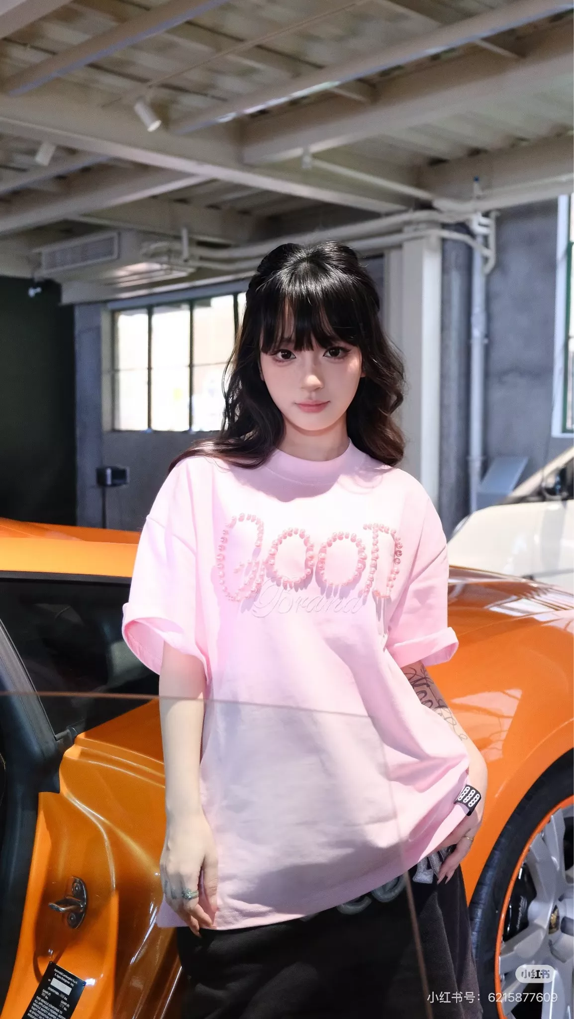굿브랜드 레터링 진주 장식 반소매 티셔츠 상세 이미지 19