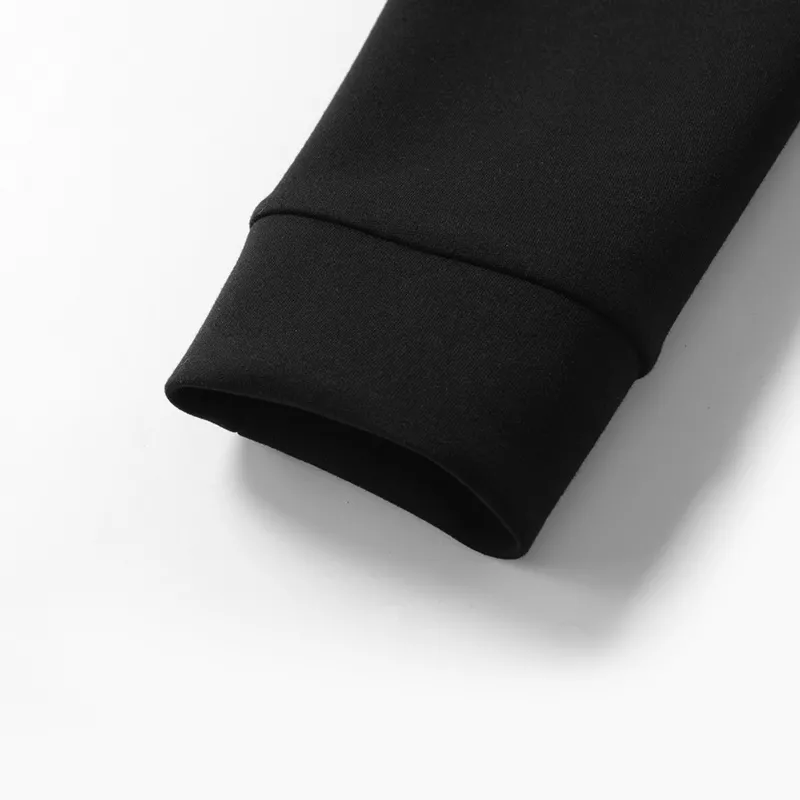 노스페이스 집업 스타일의 긴소매 재킷 상세 이미지 5