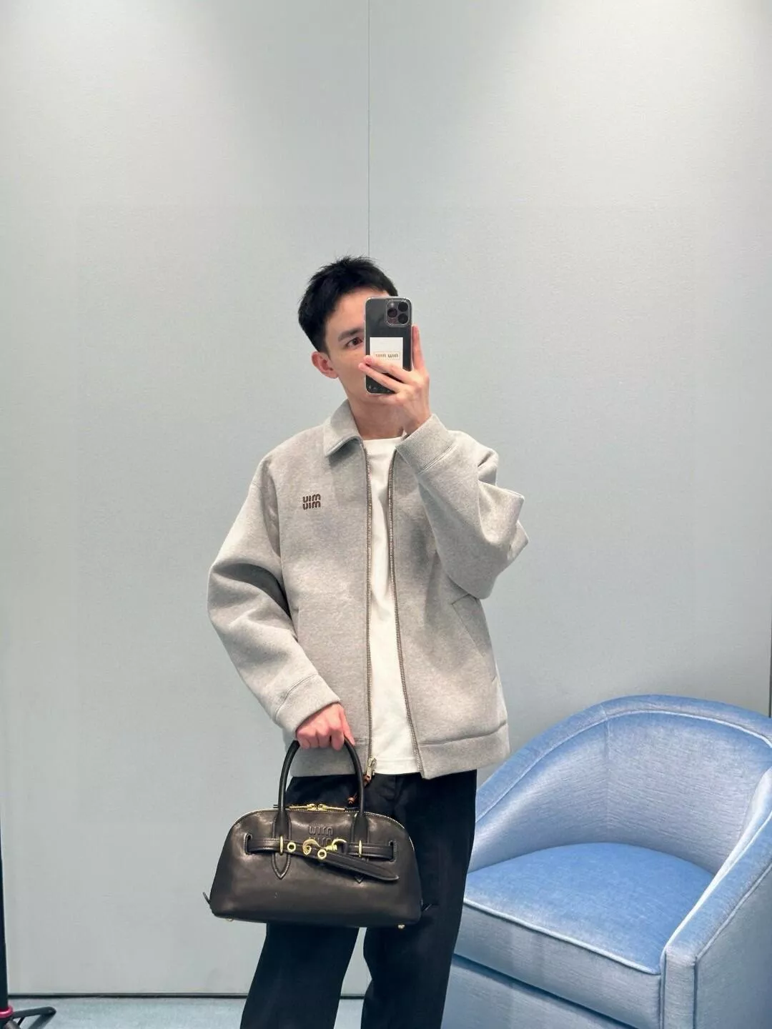 미우미우 자수 로고 장식 집업 카라 재킷 상세 이미지 17