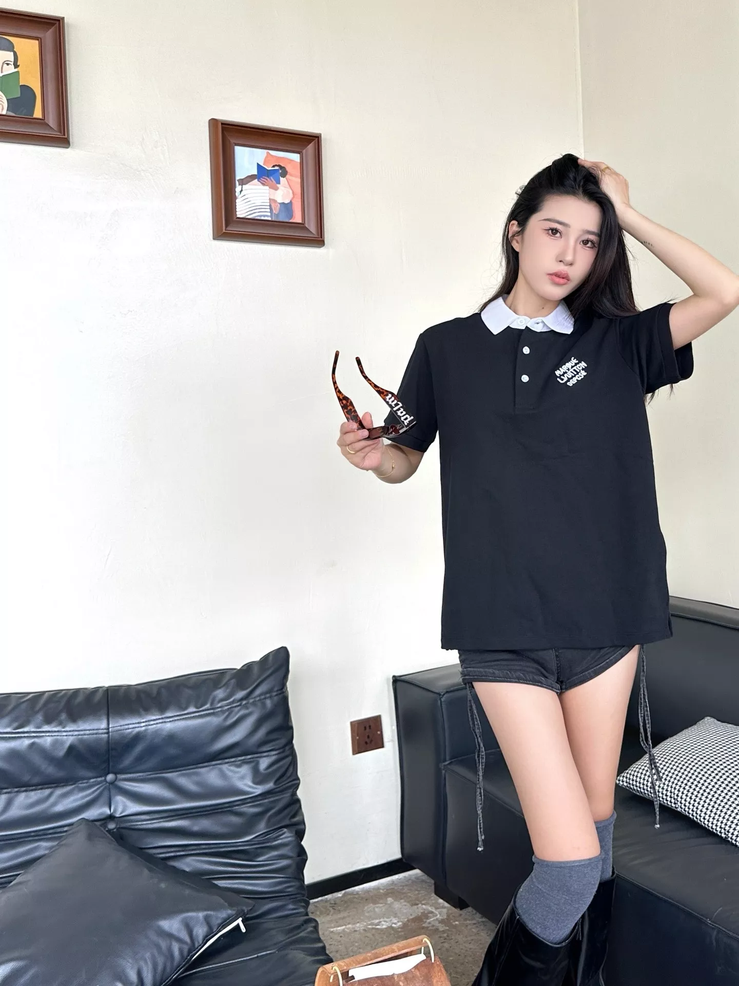 루이비통 자수 로고 반소매 폴로 티셔츠 상세 이미지 18