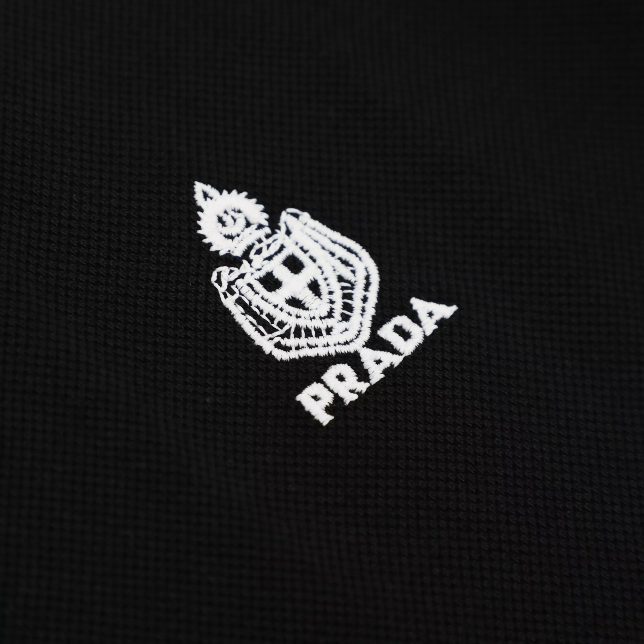 프라다 자수 로고 반소매 폴로 티셔츠 상세 이미지 6
