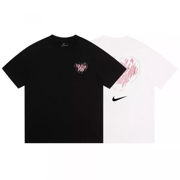 나이키 MLB 콜라보 하트 포인트 원형넥 맨투맨
