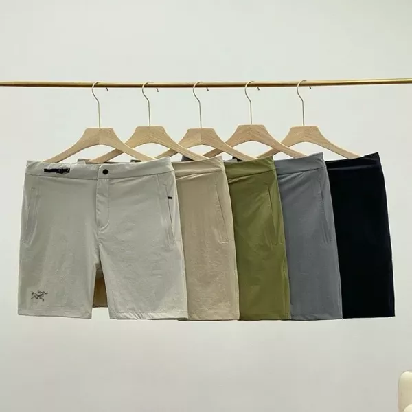 아크테릭스 기능성 소재 하프 팬츠