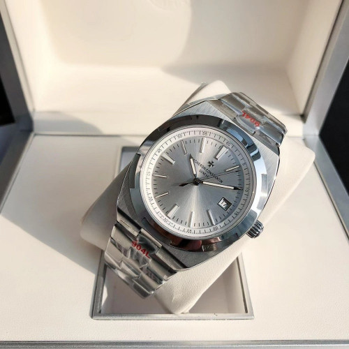 바쉐론콘스탄틴 오버시즈 4500V 41mm 스테인리스 오토매틱 워치