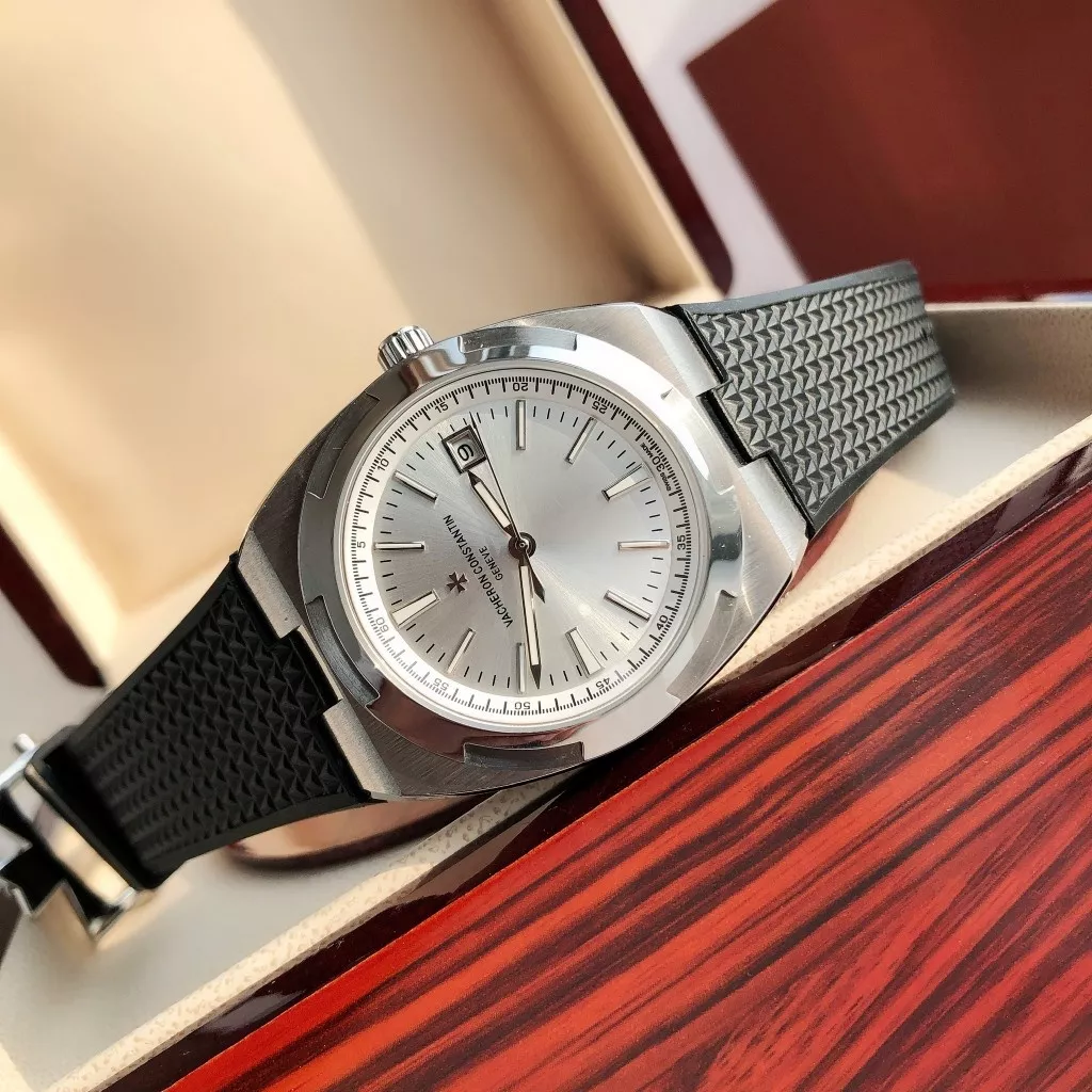 바쉐론콘스탄틴 오버시즈 4500V 41mm 스테인리스 오토매틱 워치 상세 이미지 6