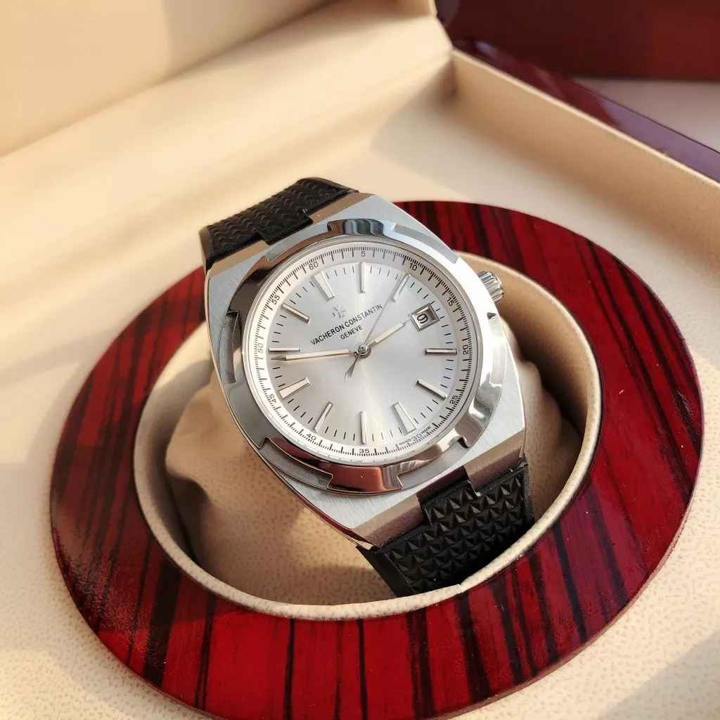바쉐론콘스탄틴 오버시즈 4500V 41mm 스테인리스 오토매틱 워치 상세 이미지 3