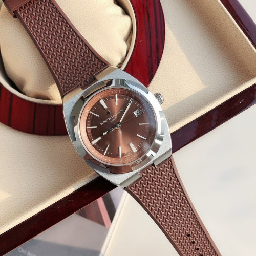 바쉐론콘스탄틴 오버시즈 4500V 41mm 스테인리스 오토매틱 워치