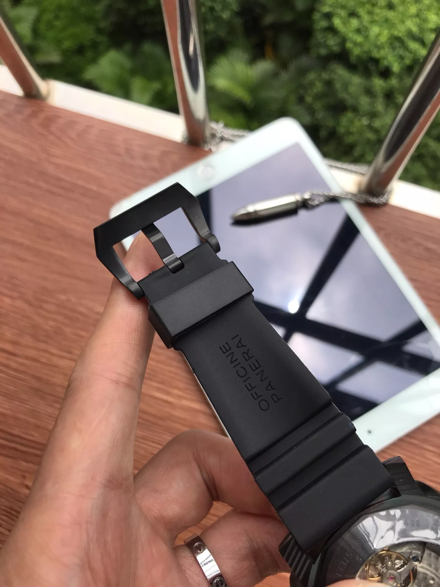 파네라이 루미노르 서브머저블 47mm 기계식 러버 스트랩 워치 상세 이미지 9