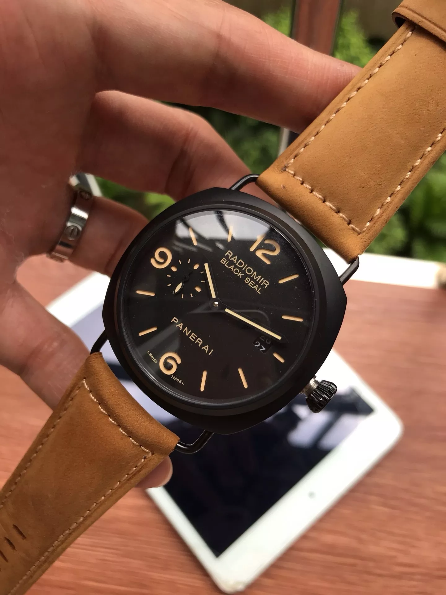 파네라이 1950 시리즈 44mm 가죽 스트랩 오토매틱 워치 상세 이미지 5