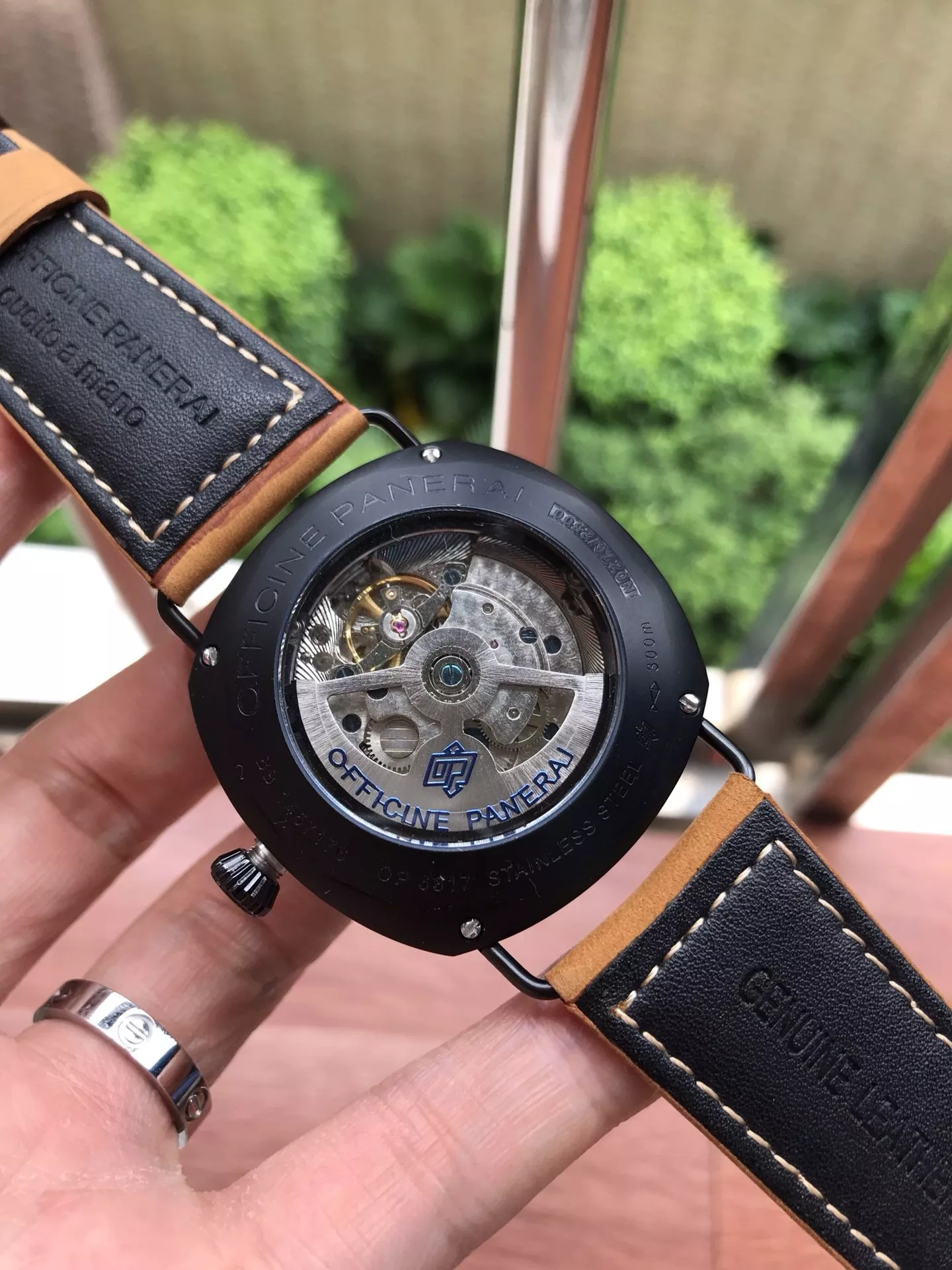 파네라이 1950 시리즈 44mm 가죽 스트랩 오토매틱 워치 상세 이미지 7