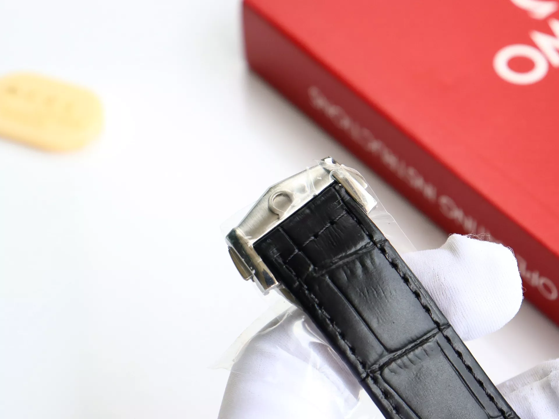 오메가 드빌 블루 다이얼 41mm 오토매틱 워치 상세 이미지 6