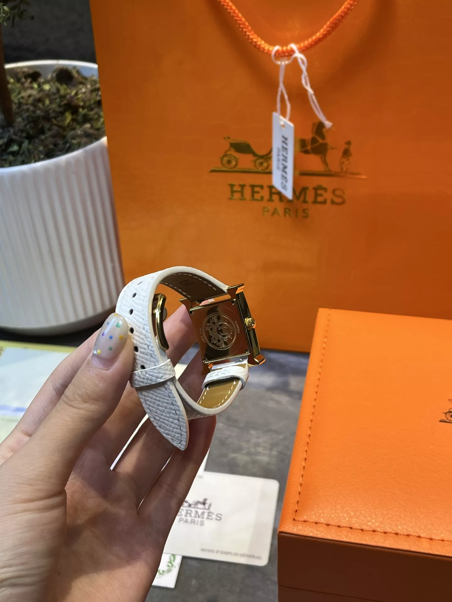 에르메스 스퀘어 다이얼 스위스 쿼츠 가죽 워치 상세 이미지 5