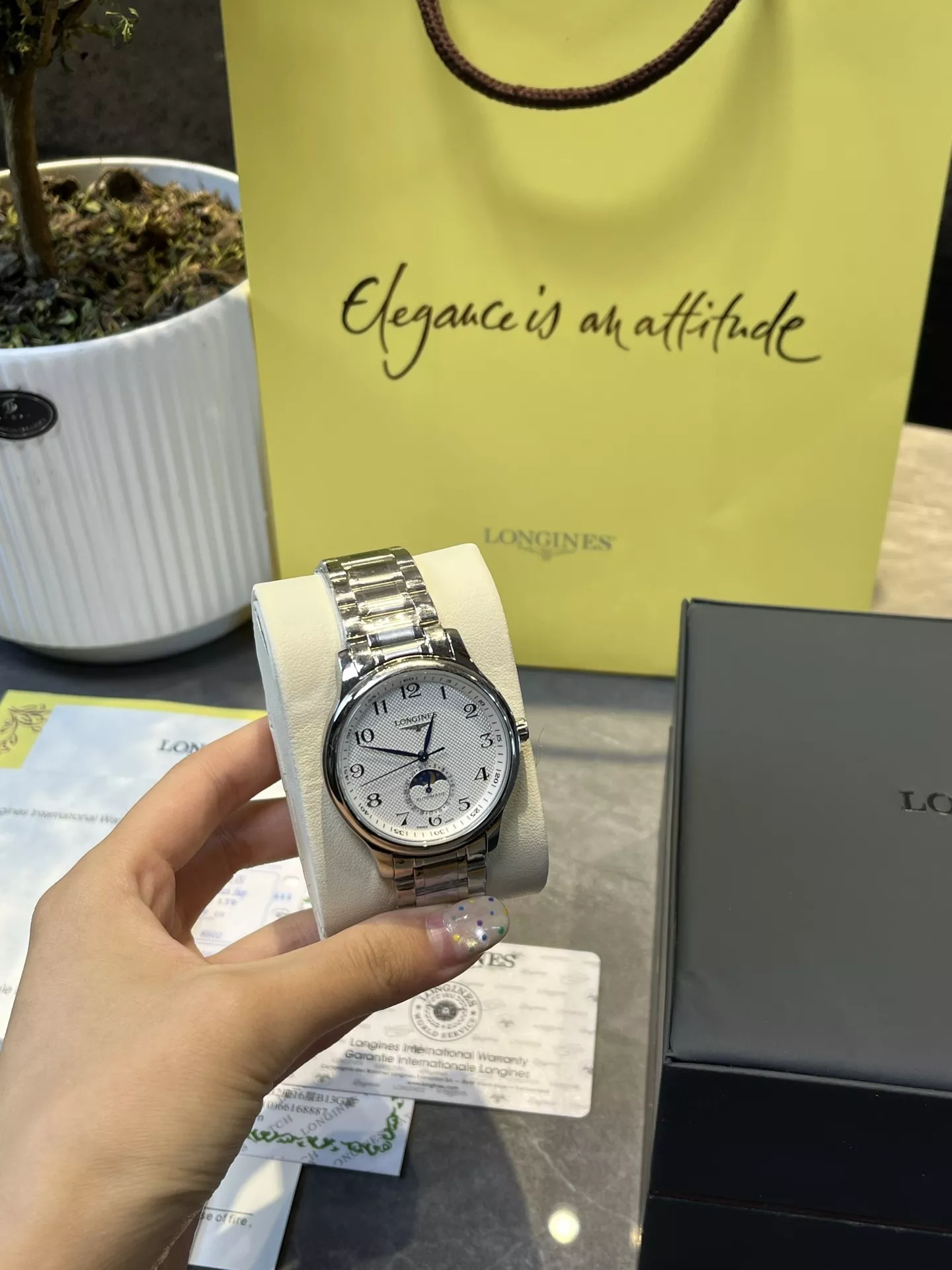 론진 마스터 문페이즈 40mm 기계식 워치 상세 이미지 3