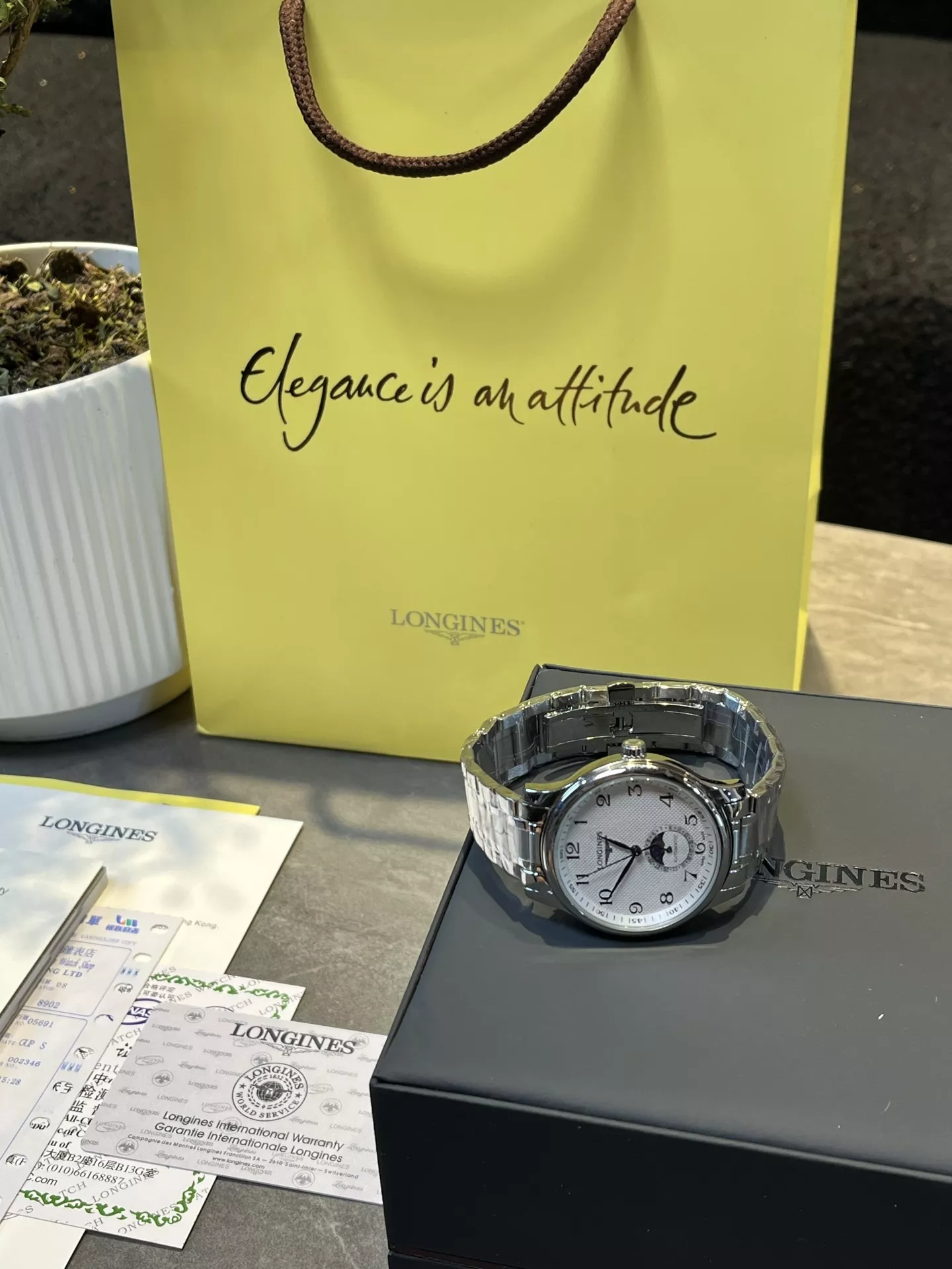 론진 마스터 문페이즈 40mm 기계식 워치 상세 이미지 4