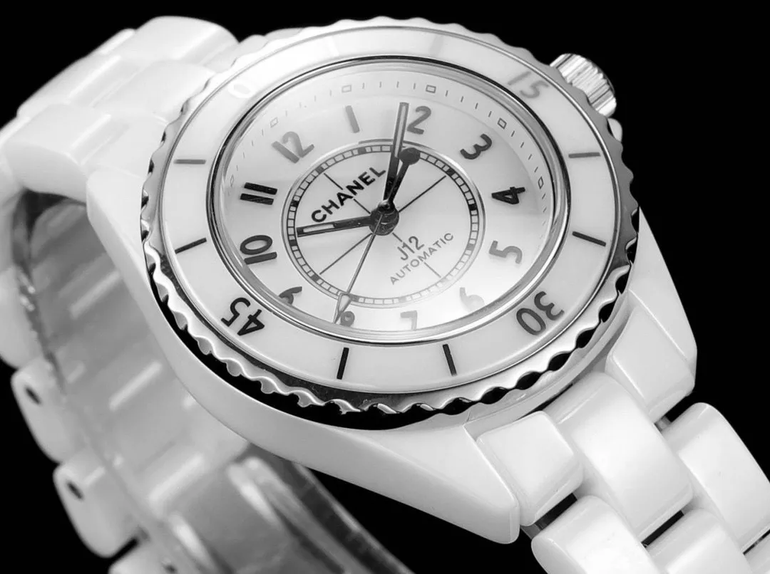 샤넬 J12 33mm 화이트 세라믹 오토매틱 워치 상세 이미지 5