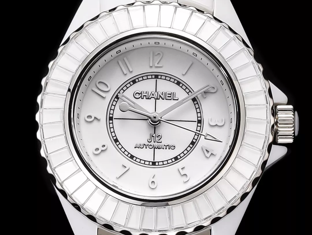 샤넬 J12 33mm 다이아 베젤 세라믹 오토매틱 워치 상세 이미지 2