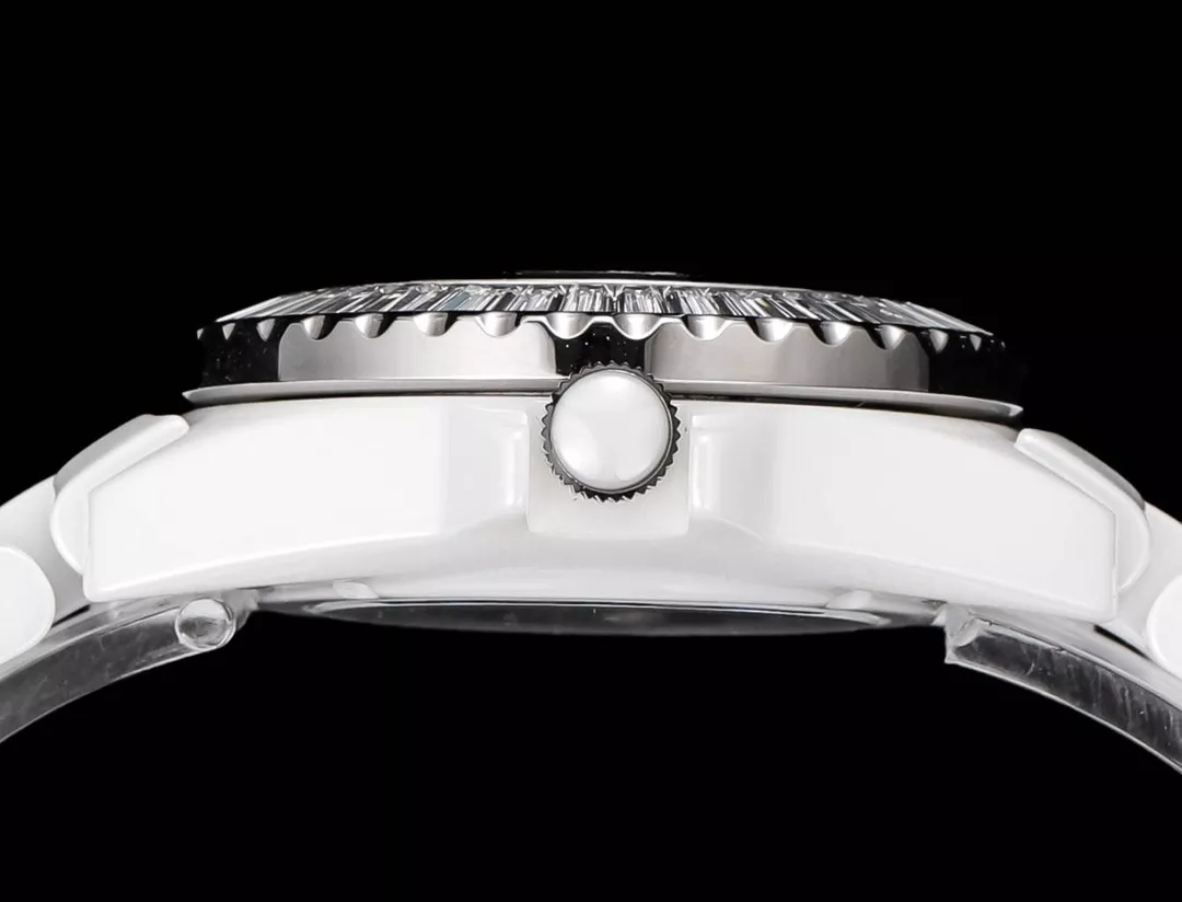 샤넬 J12 33mm 다이아 베젤 세라믹 오토매틱 워치 상세 이미지 8