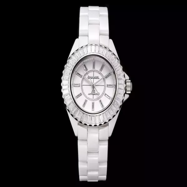 샤넬 J12 33mm 다이아 베젤 세라믹 오토매틱 워치