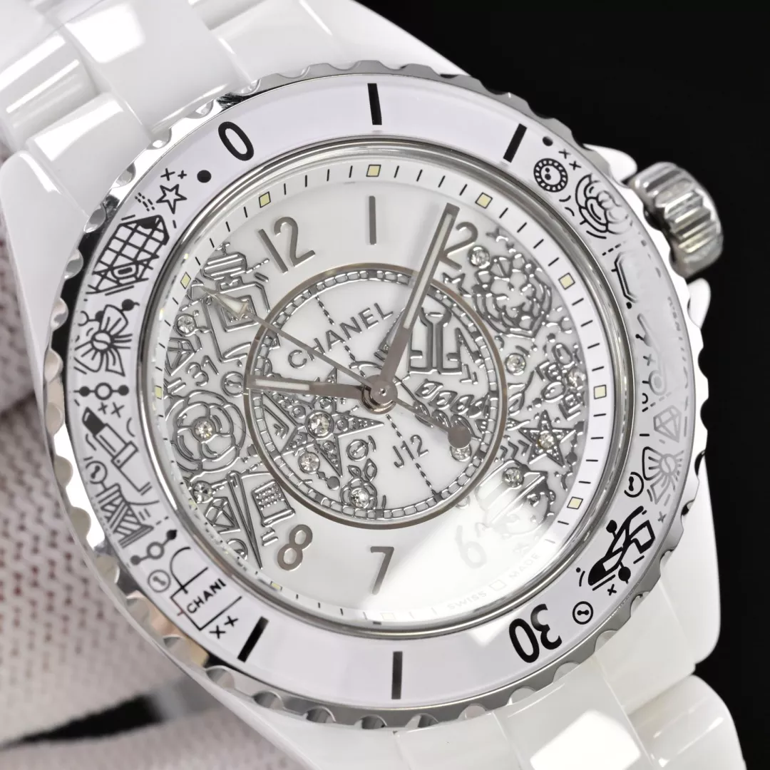 샤넬 J12 33mm 세라믹 쿼츠 워치 상세 이미지 12
