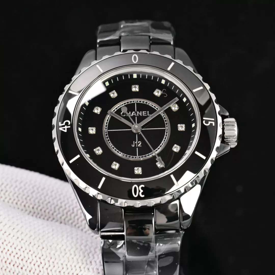 샤넬 J12 33mm 세라믹 스위스 쿼츠 워치 상세 이미지 10