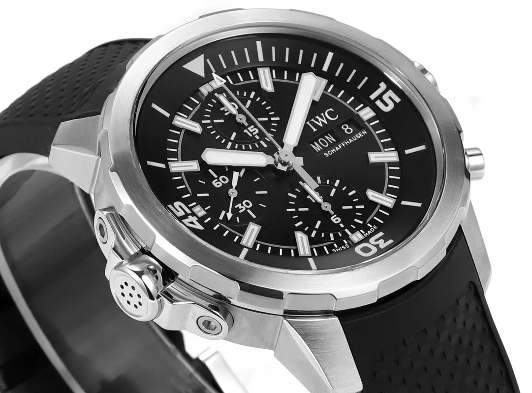 IWC샤프하우젠 아쿠아타이머 크로노그래프 44mm 러버 스트랩 워치 상세 이미지 3
