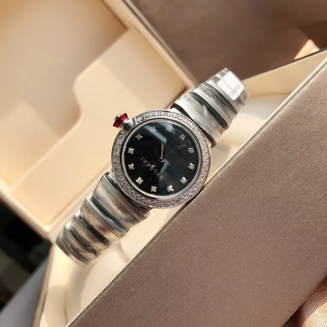 불가리 루체아 다이아 인덱스 자개 다이얼 28mm 쿼츠 워치 상세 이미지 5