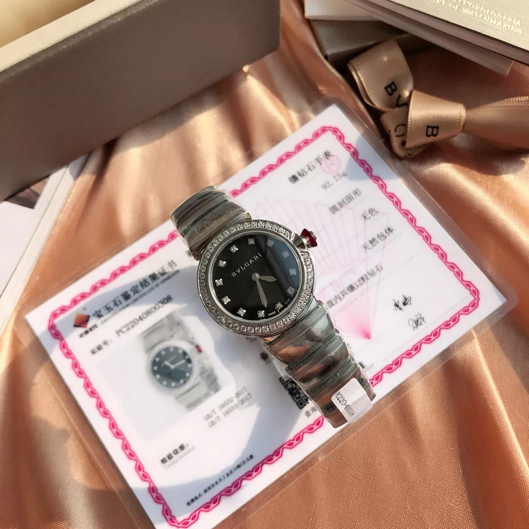 불가리 루체아 다이아 인덱스 자개 다이얼 28mm 쿼츠 워치 상세 이미지 4