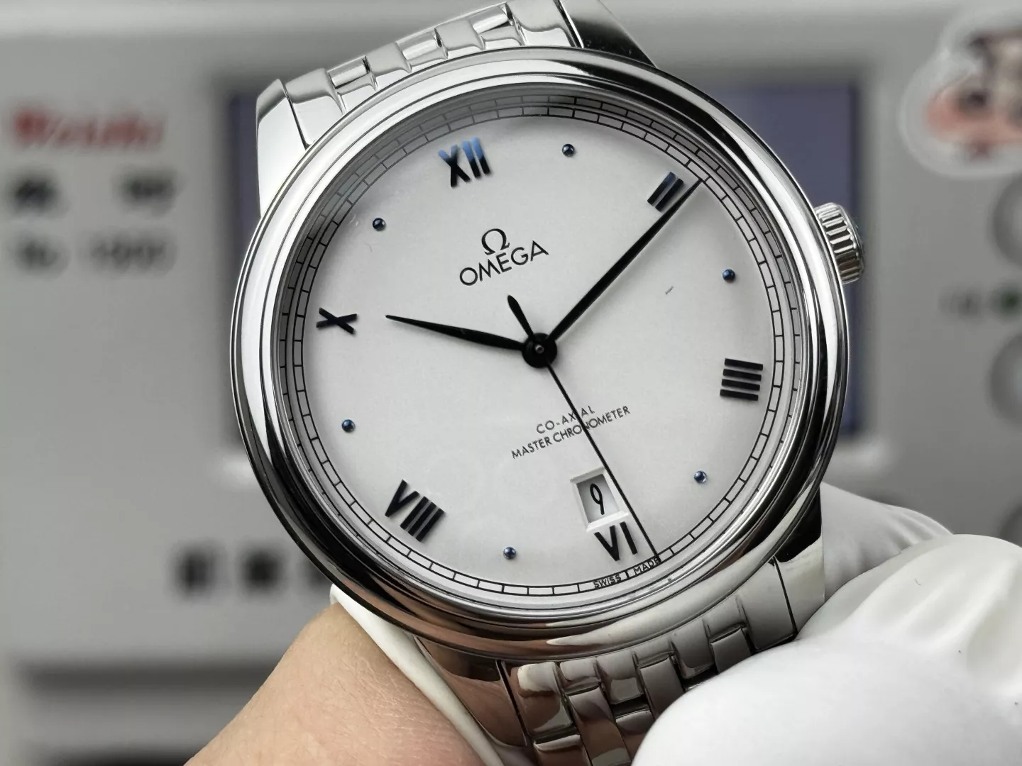 오메가 드빌 디어드롭 클래식 40mm 오토매틱 메탈 워치 상세 이미지 5