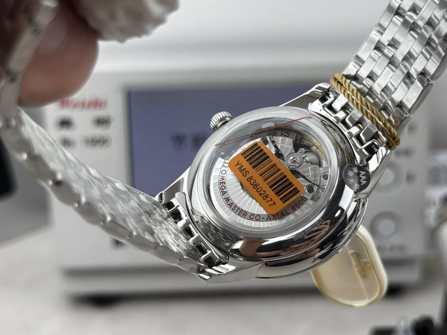 오메가 드빌 디어드롭 클래식 40mm 오토매틱 워치 상세 이미지 9