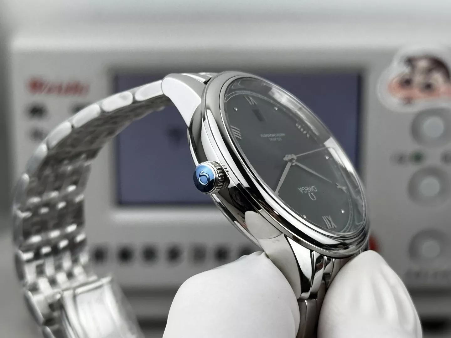 오메가 드빌 디어드롭 클래식 40mm 오토매틱 워치 상세 이미지 7