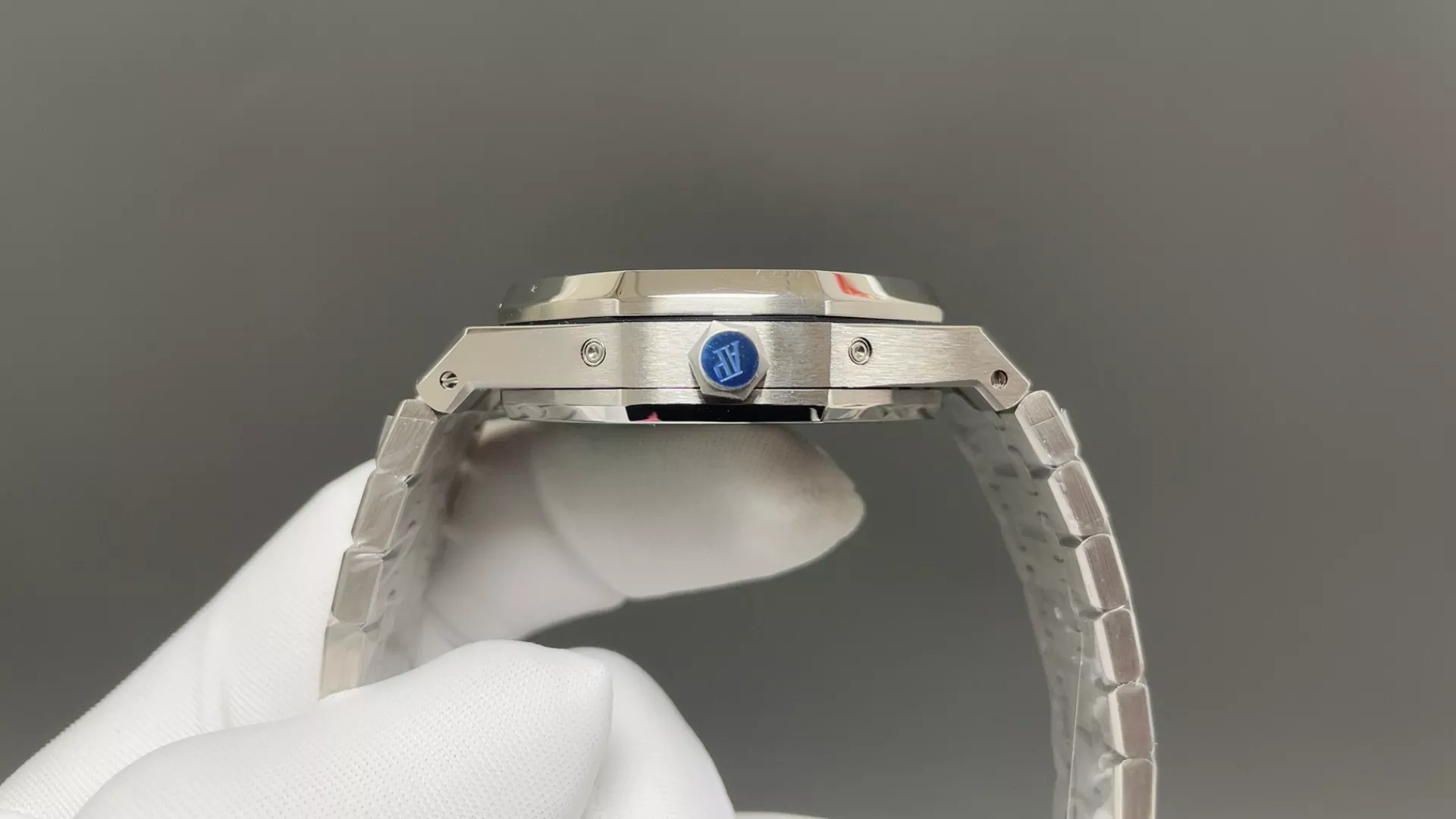 오데마피게 로열오크 26574ST 블루 다이얼 41mm 메탈 워치 상세 이미지 4
