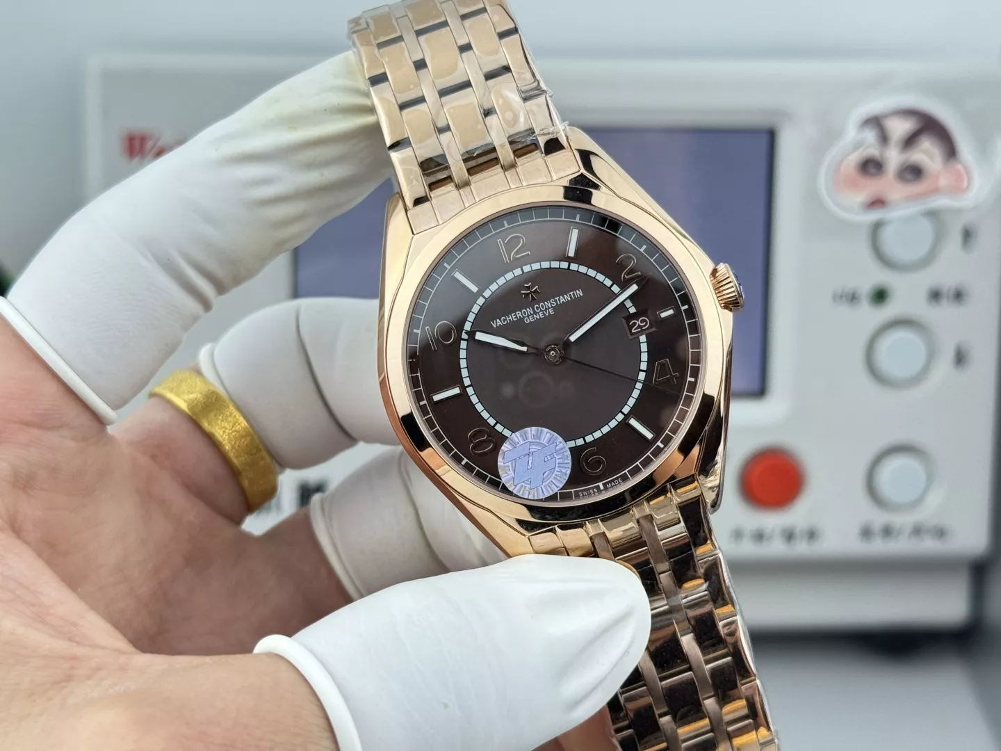 바쉐론콘스탄틴 오버시즈 식스티 스타일 40mm 메탈 오토매틱 워치 상세 이미지 2